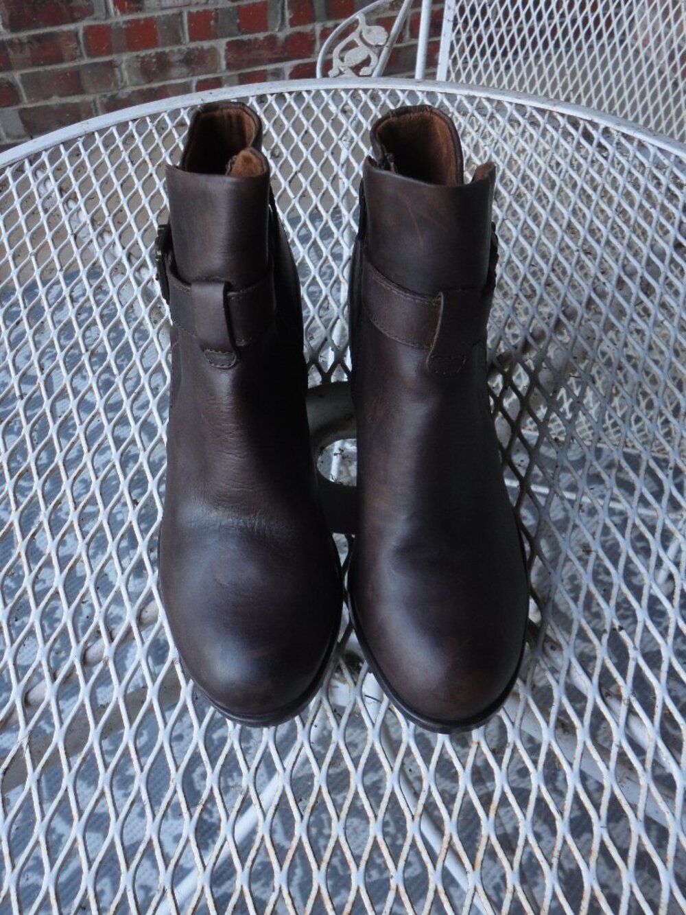 BORN CONCEPT BOC Women's Brown Leather Zip Up Ankle Boots Size 6.5
